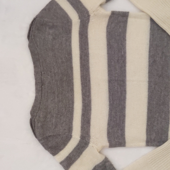 J. Crew Mohair Sweater (Grey/ivory, Size Small) - Picture 4 of 13